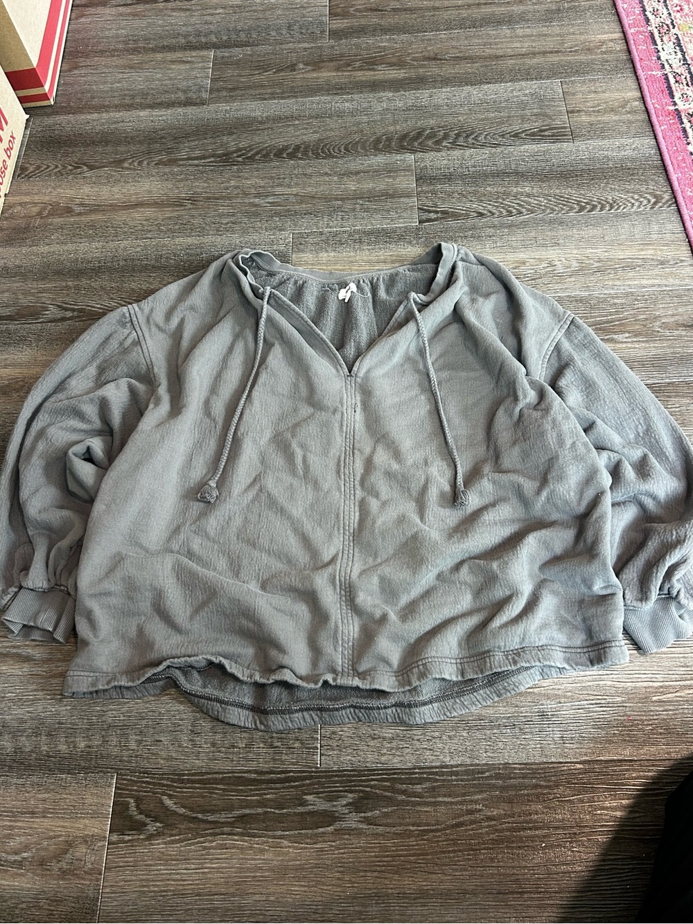 aerie Washed Gray V‑Neck Pullover Hoodie